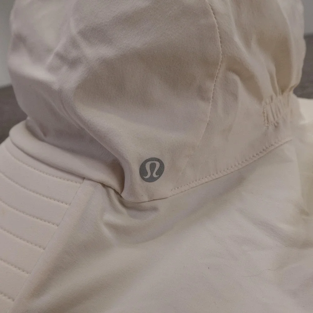 Lululemon Hat Sun Womens Large White Wide Brim Neck Flap Adjustable Chin Strap